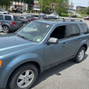 FORD ESCAPE XLT - 2