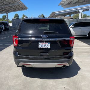 FORD EXPLORER XLT - 7