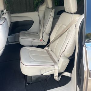 2017 Chrysler PACIFICA LIMITED — фото 31