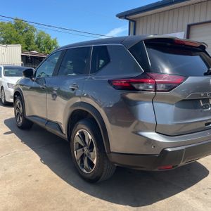 2024 Nissan ROGUE SV 照片 4