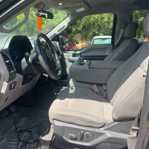 صورة مصغرة 32 لـ 2017 FORD F-150 XLT