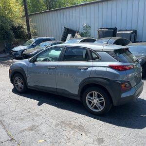 HYUNDAI KONA SE - 3