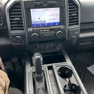 2019 FORD F-150 XLT — миниатюра 37