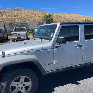 2011 JEEP WRANGLER UNLIMITED RUBICON — фото 2