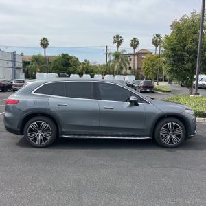 MERCEDES-BENZ EQS - 10