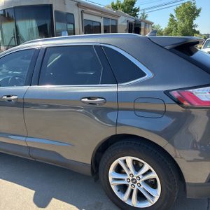 FORD EDGE SEL - 6