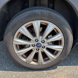 2017 FORD ESCAPE TITANIUM — миниатюра 19
