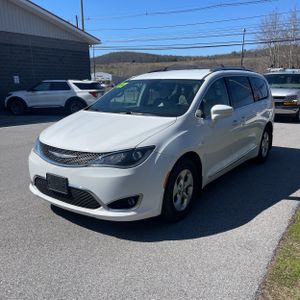 CHRYSLER PACIFICA TOURING-L PLUS - 1