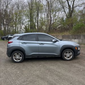 HYUNDAI KONA SE - 10