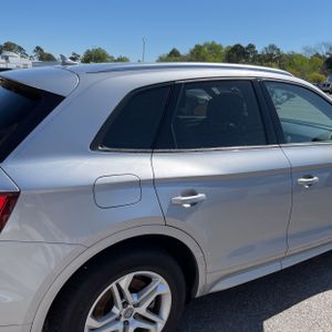 AUDI Q5 2.0T PREMIUM - 9