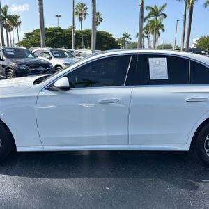 2024 Mercedes-BENZ E 350 照片 4