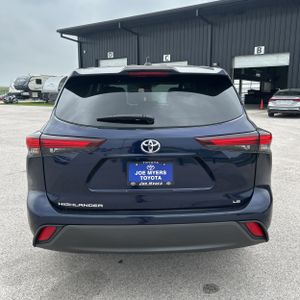 TOYOTA HIGHLANDER - 7