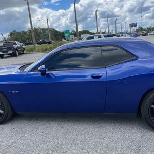 DODGE CHALLENGER R/T - 4