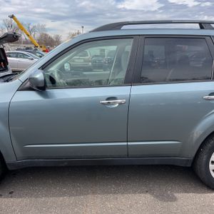SUBARU FORESTER X PREMIUM - 4