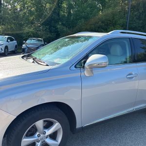 صورة 2 لـ 2010 Lexus RX 350 BASE