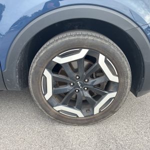 صورة 20 لـ 2024 KIA TELLURIDE S