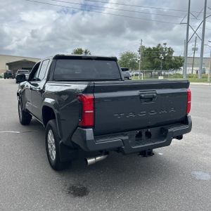 TOYOTA TACOMA SR5 - 5