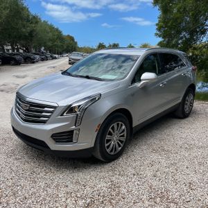 CADILLAC XT5 LUXURY - 1