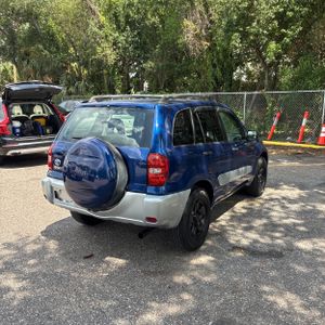 2005 Toyota RAV4 BASE — фото 8
