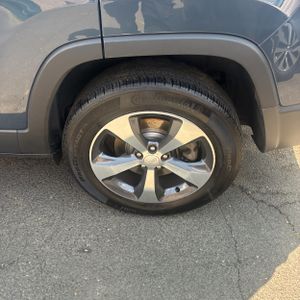 2019 JEEP CHEROKEE LIMITED — миниатюра 18