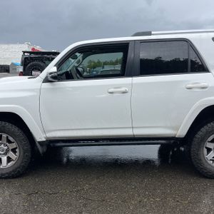 TOYOTA 4RUNNER - 4