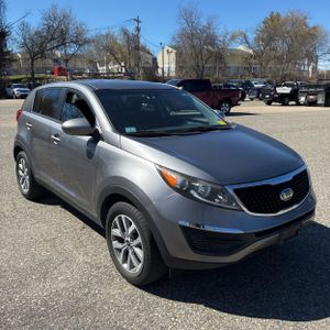 KIA SPORTAGE - 8