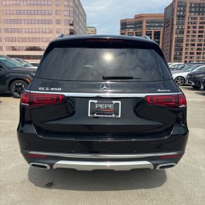 MERCEDES-BENZ GLS - 7