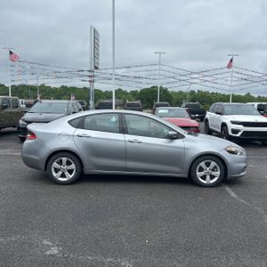 DODGE DART SXT - 10