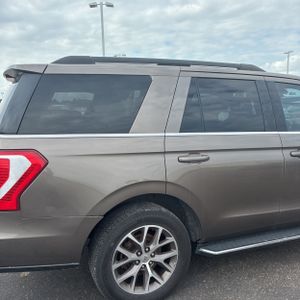 FORD EXPEDITION XLT - 9