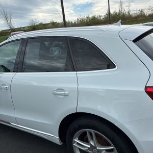 AUDI Q5 2.0T PREMIUM - 6