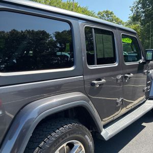 صورة 9 لـ 2020 JEEP WRANGLER UNLIMITED SAHARA