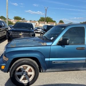JEEP LIBERTY LIMITED - 2