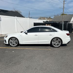 AUDI A4 PREMIUM PLUS S LINE - 3
