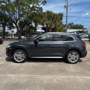 AUDI Q5 2.0T PREMIUM - 3