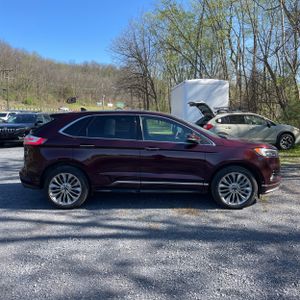 FORD EDGE TITANIUM - 10