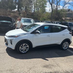 CHEVROLET BOLT EUV LT - 3