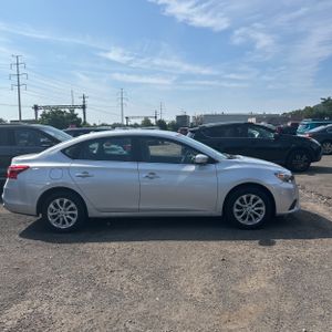 صورة 10 لـ 2019 Nissan SENTRA SV