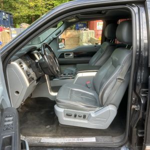 صورة مصغرة 32 لـ 2012 FORD F-150 PLATINUM