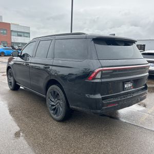 LINCOLN NAVIGATOR RESERVE - 5