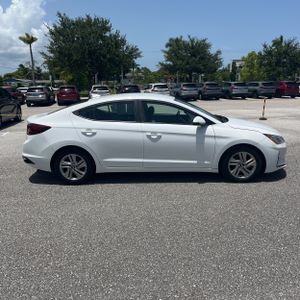 2019 Hyundai ELANTRA SE — фото 10
