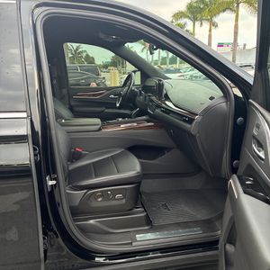 صورة مصغرة 32 لـ 2023 Cadillac ESCALADE ESV LUXURY