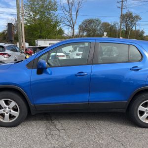 CHEVROLET TRAX LS - 4