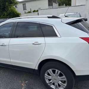 CADILLAC SRX LUXURY COLLECTION - 5