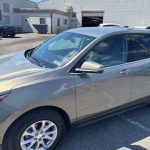 CHEVROLET EQUINOX LT - 2