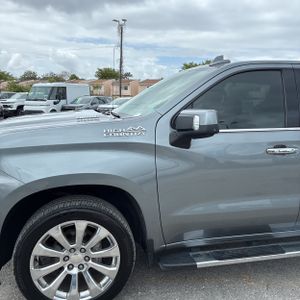 CHEVROLET SILVERADO 1500 HIGH COUNTRY - 2