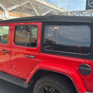 JEEP WRANGLER 4XE UNLIMITED SAHARA 4X4 - 6