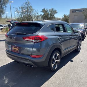 HYUNDAI TUCSON SPORT - 8