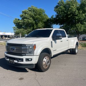 FORD F-450 SUPER DUTY PLATINUM - 1