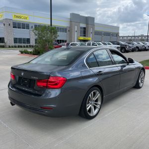 BMW 3 SERIES 330I - 8