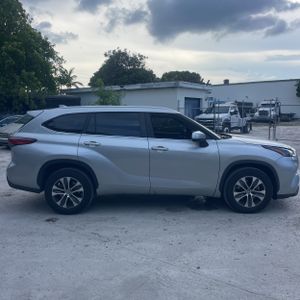 2023 Toyota HIGHLANDER XLE 照片 10
